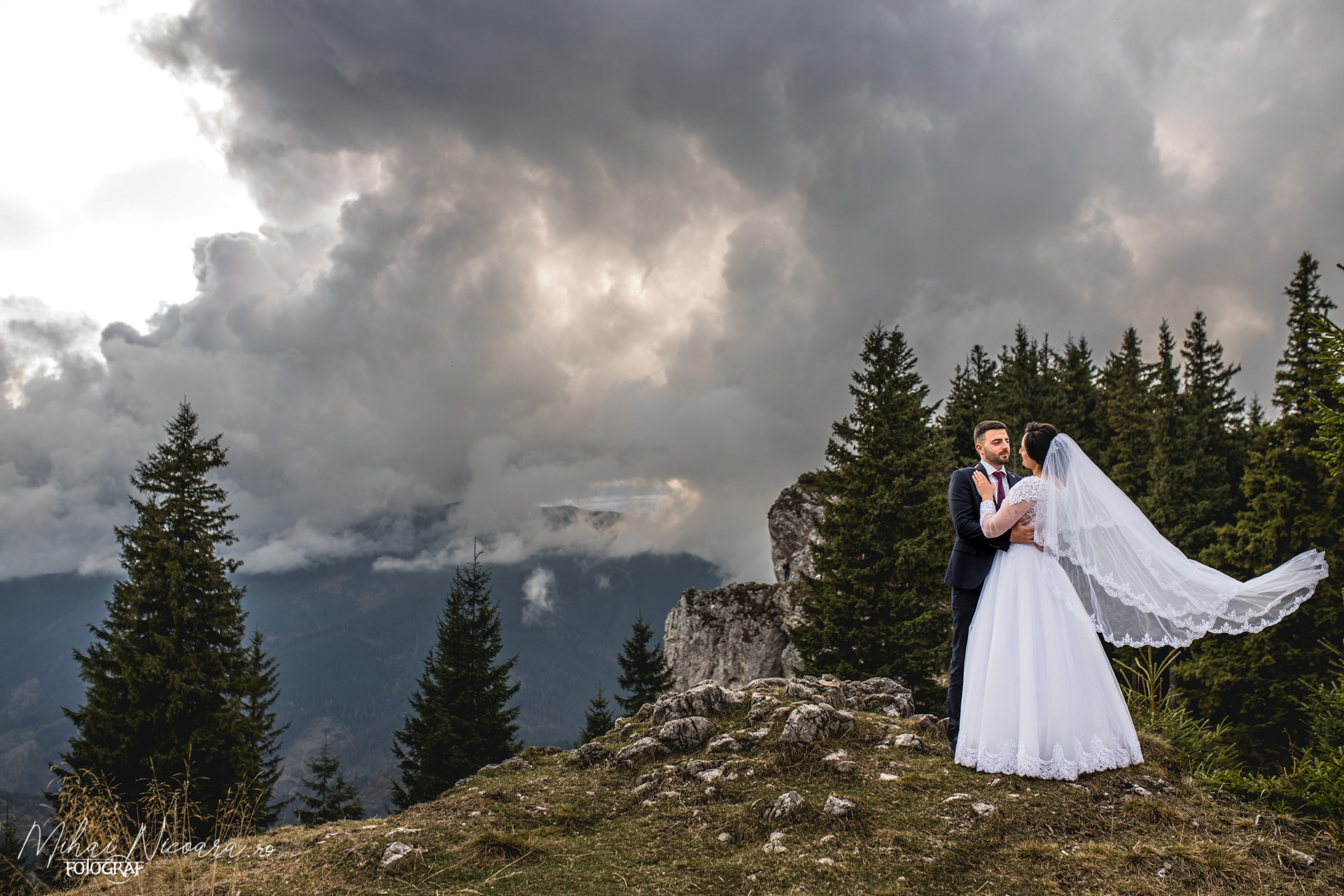 Fotografie album "Adriana & Ciprian"