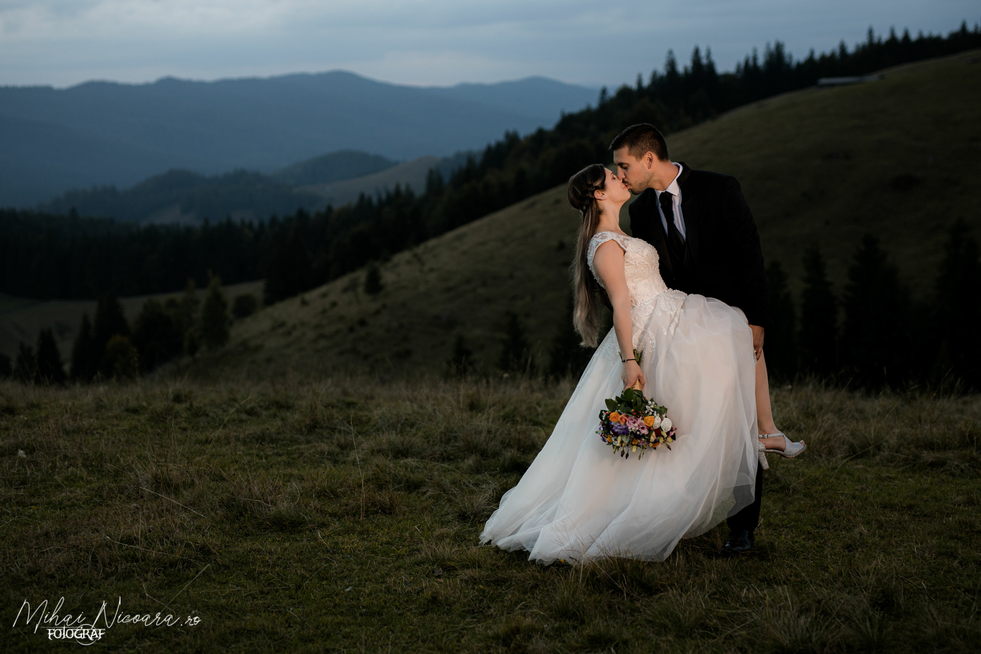 Fotografie album "Ionela & Daniel"