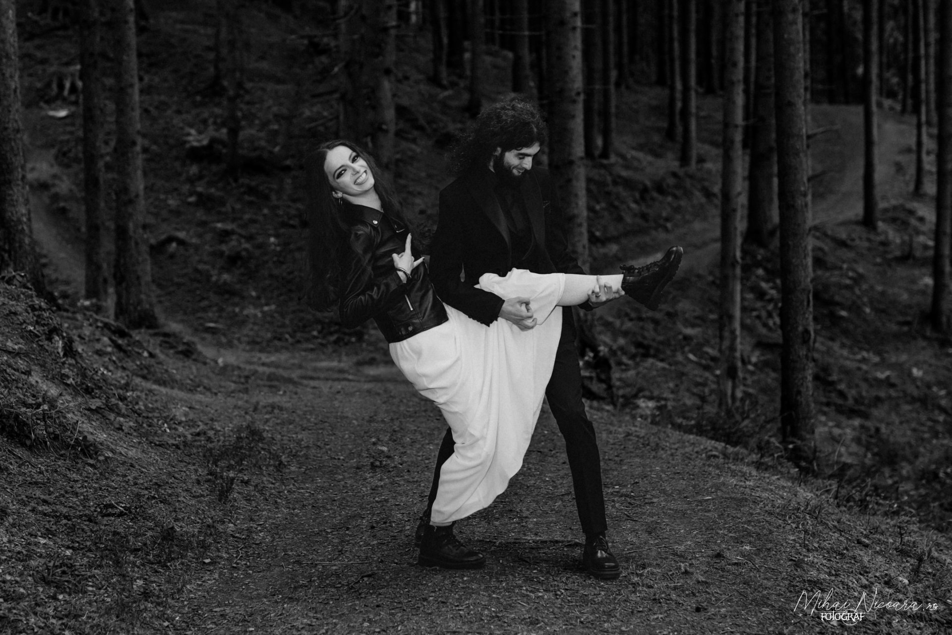 Fotografie album "Ionela & Adrian"