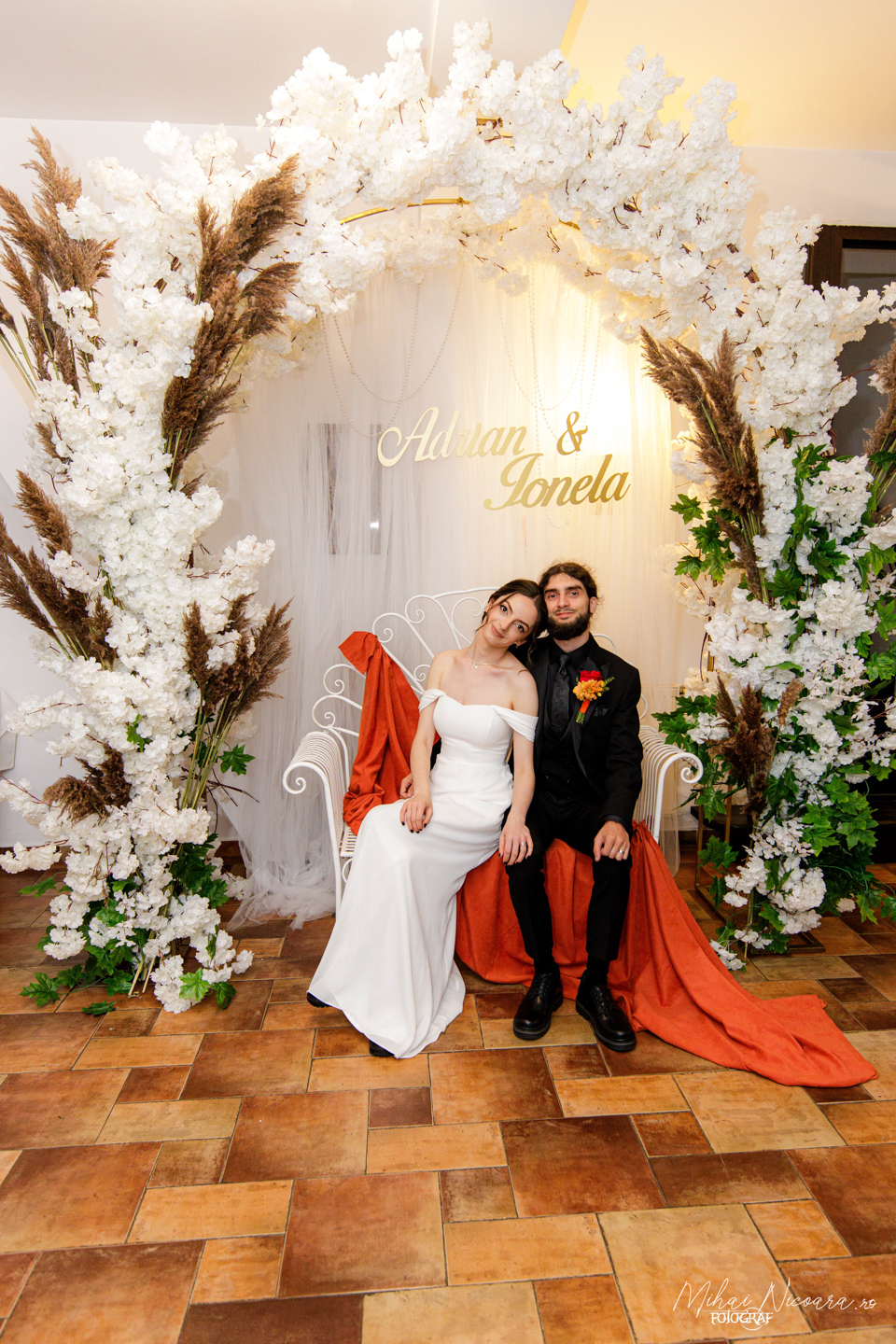 Fotografie album "Ionela & Adrian"