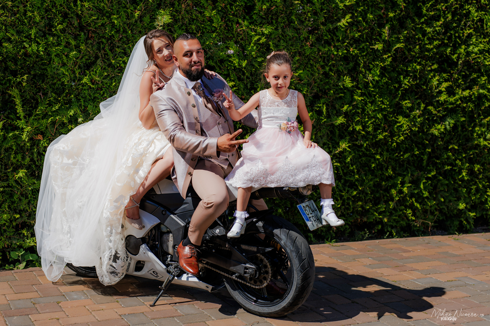 Fotografie album "Andrei & Ana-Maria"